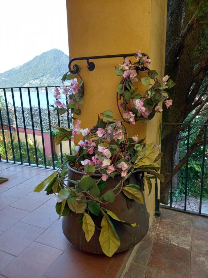 L'Oleandro Sul Lago D'Iseo B&B Sulzano Exterior photo